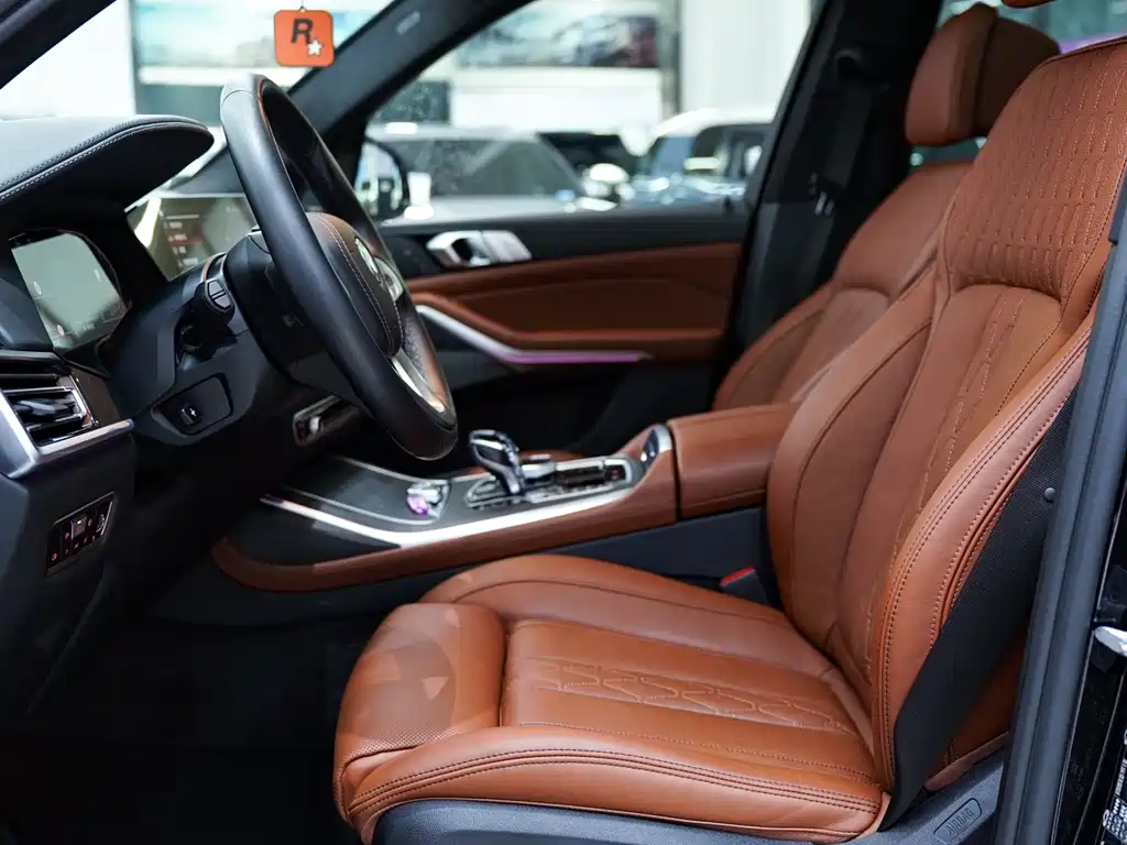 BMW X7 2021 xDrive40i Exclusive Luxury Package купить на сайте DeffCars