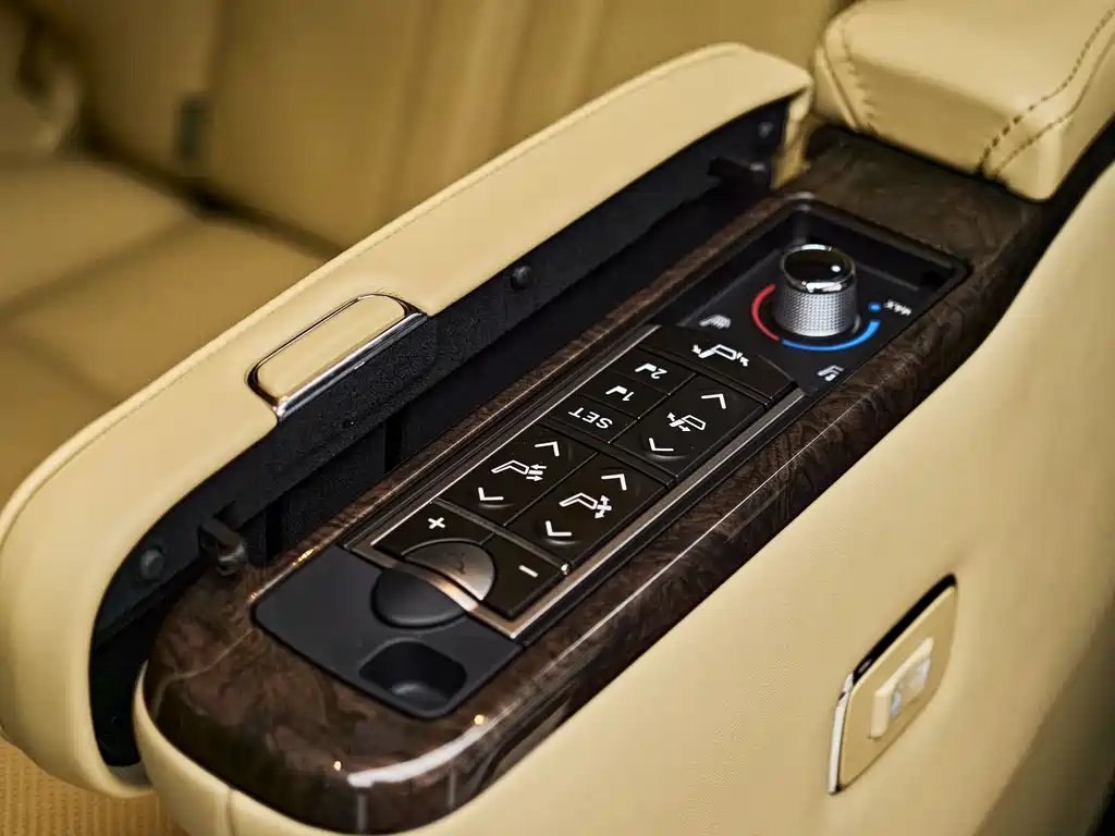 Alfa 2021 Shuangqing 2.5L Premium Edition купить на сайте DeffCars