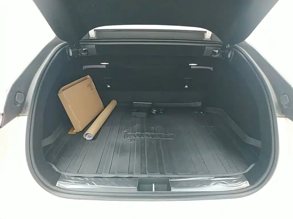 Avatr 12 2026 Max Electrostatic Edition купить на сайте DeffCars