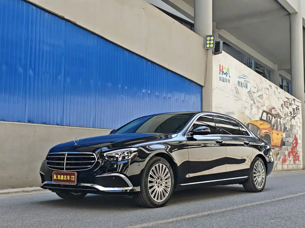 Mercedes-Benz E-Class 2023 E 300 L Luxury Model купить на сайте DeffCars