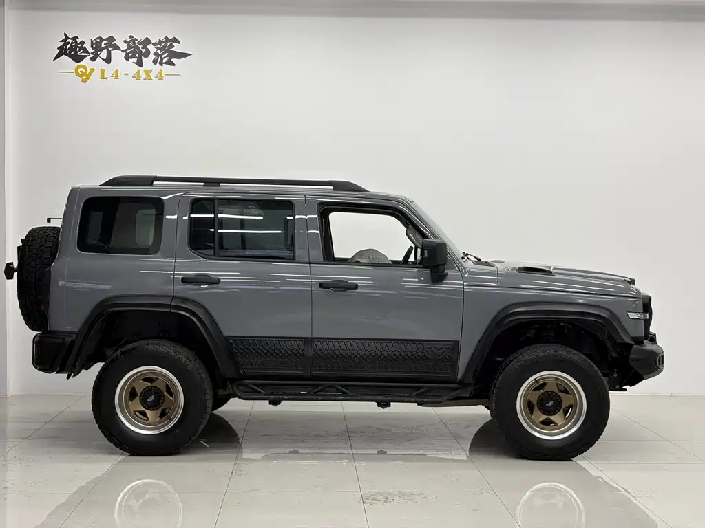 Tank 300 2021 Cross Country 2.0T Conqueror купить на сайте DeffCars