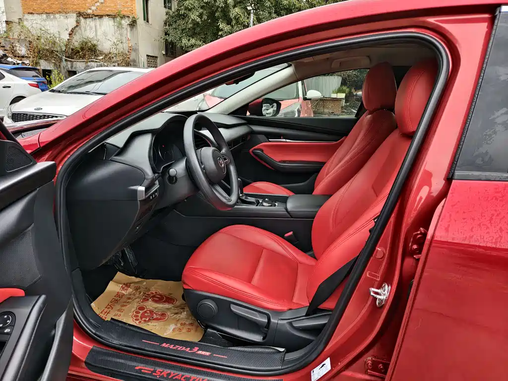 Mazda3 Angkesela 2020 1.5L automatic quality sunroof version купить на сайте DeffCars
