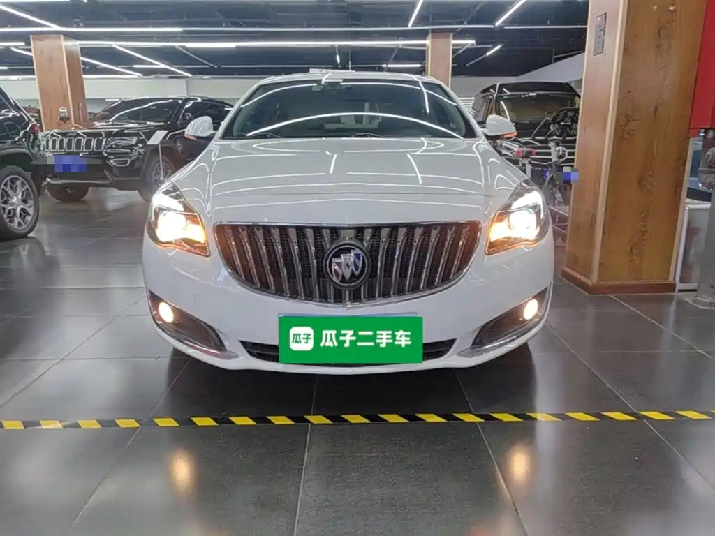 Regal 2015 2.0L Leading Fashion Edition купить на сайте DeffCars