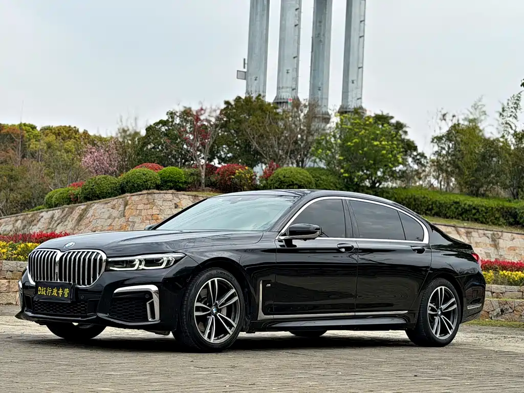 BMW 7 Series 2021 730Li M Sports Package купить на сайте DeffCars