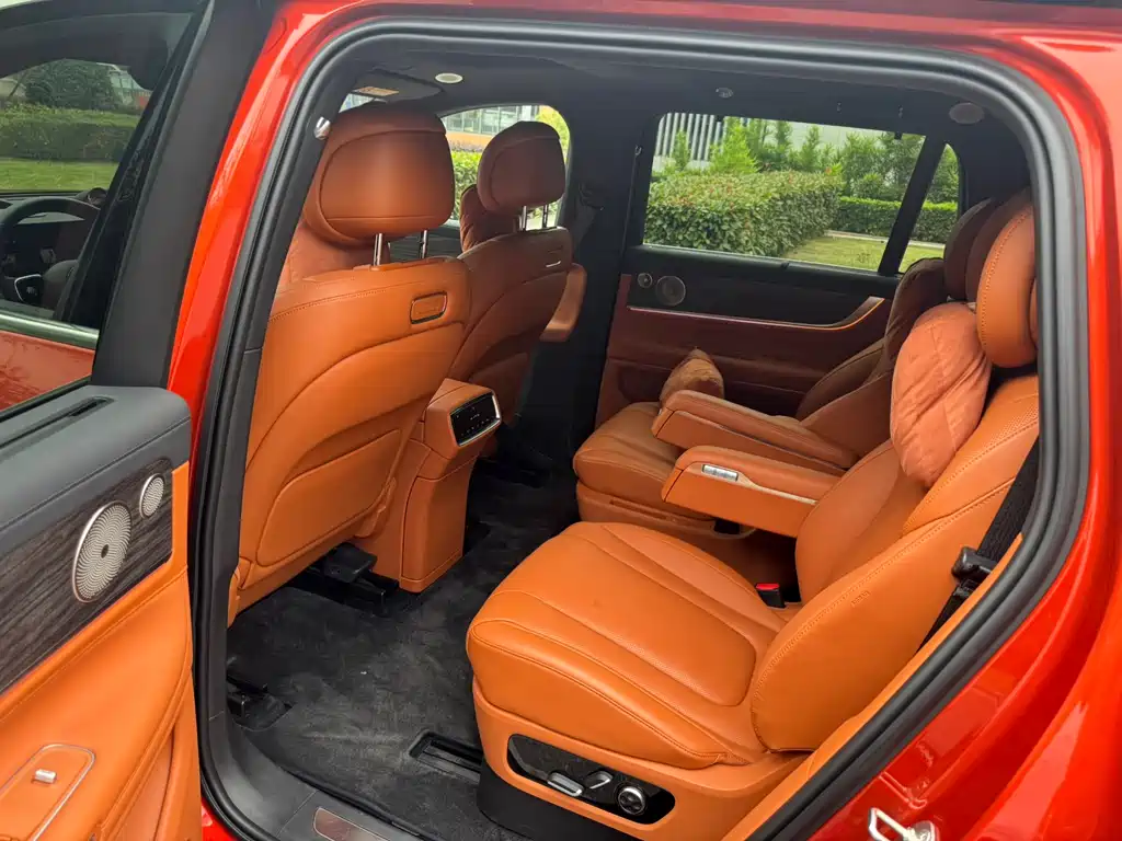 Wenjie M9 2024 extended range Max version 42kWh 6-seater version купить на сайте DeffCars