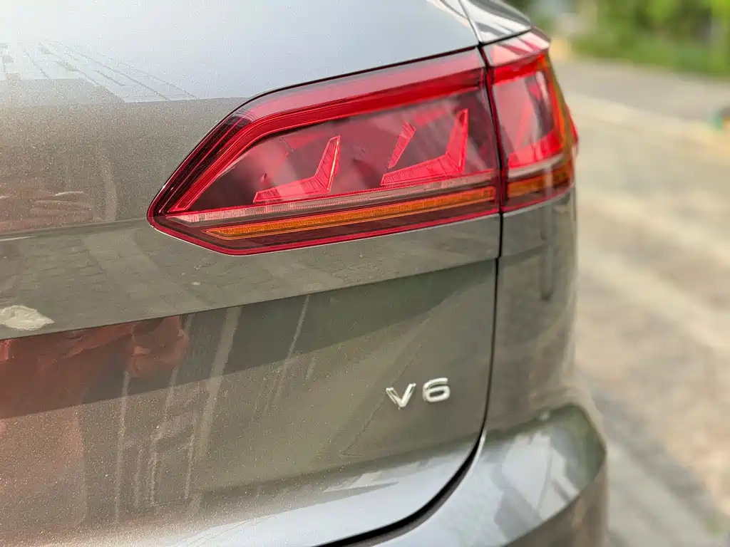 Touareg 2021 3.0TSI Ruixiang Edition Classic Sports Package купить на сайте DeffCars
