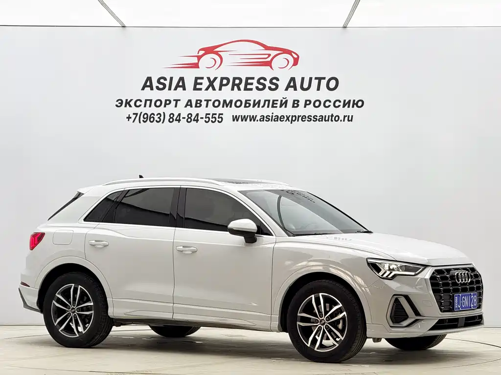 Audi Q3 2022 35 TFSI aggressive and dynamic купить на сайте DeffCars