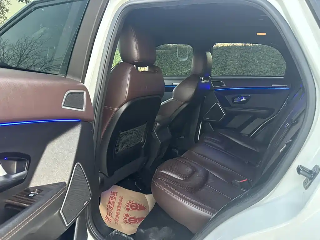 Landwind X7 2015 2.0T Panoramic Premium Edition купить на сайте DeffCars