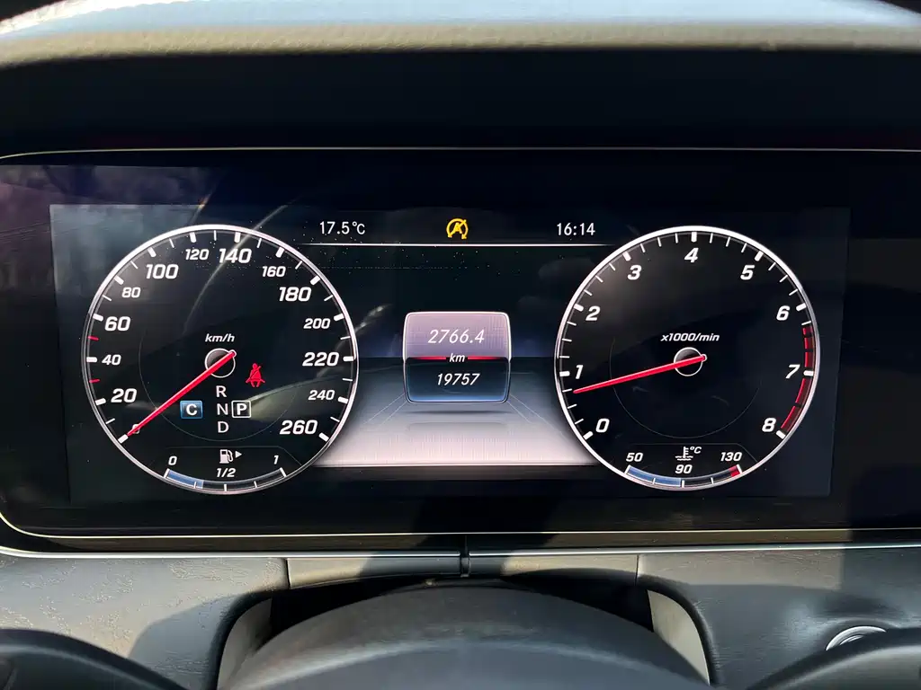 Mercedes-Benz E-Class 2016 E 300 L Sports Luxury купить на сайте DeffCars