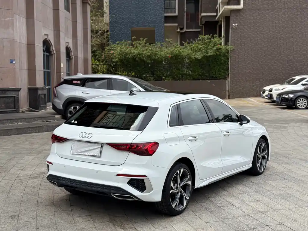 Audi A3 2021 Sportback 35 TFSI luxury sports model купить на сайте DeffCars