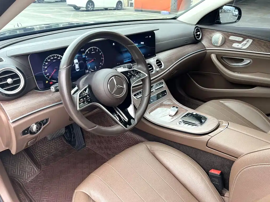 Mercedes-Benz E-Class 2023 facelift E 300 L luxury model купить на сайте DeffCars