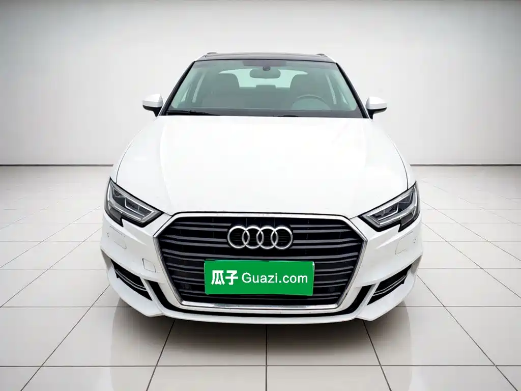 Audi A3 2019 Sportback 35 TFSI Fashion Type National VI купить на сайте DeffCars