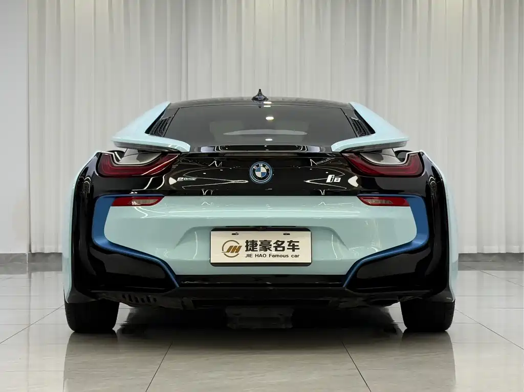 BMW i8 2014 standard model купить на сайте DeffCars