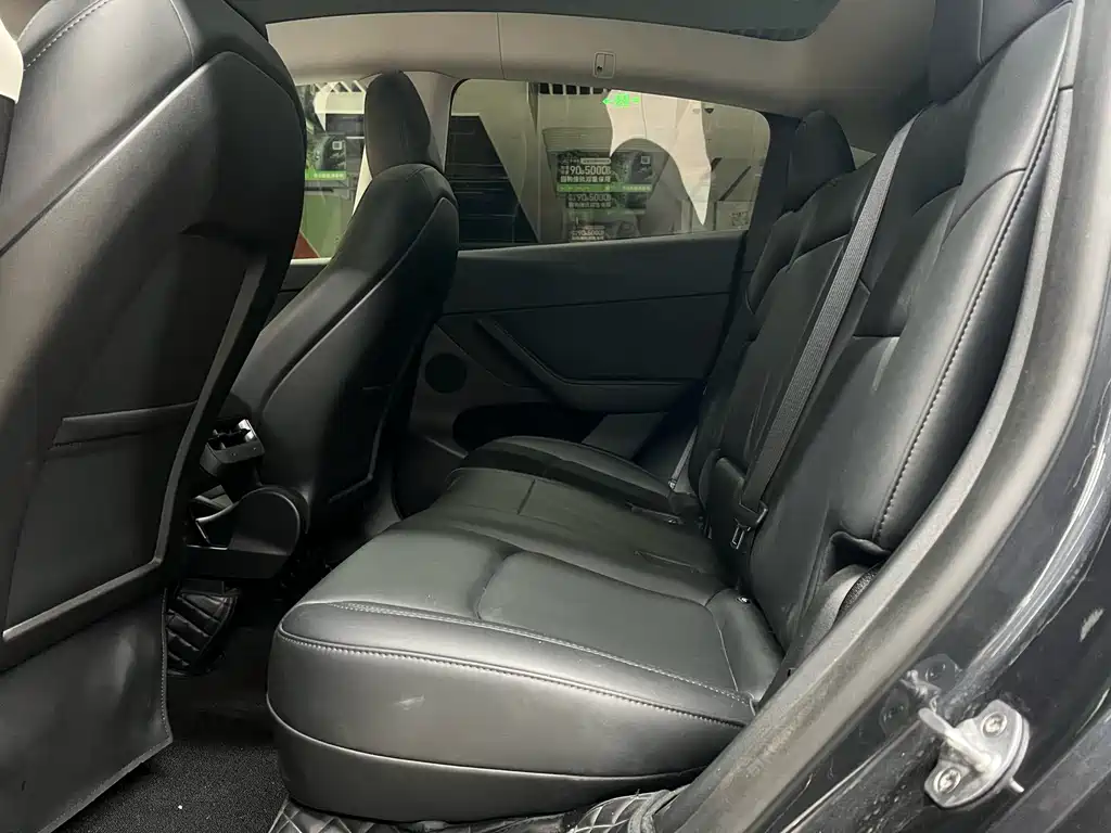 Model Y 2024 long-range all-wheel drive version купить на сайте DeffCars