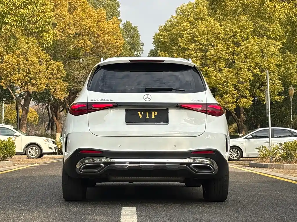 Mercedes-Benz GLC 2023 GLC 260 L 4MATIC luxury model 5 seats купить на сайте DeffCars