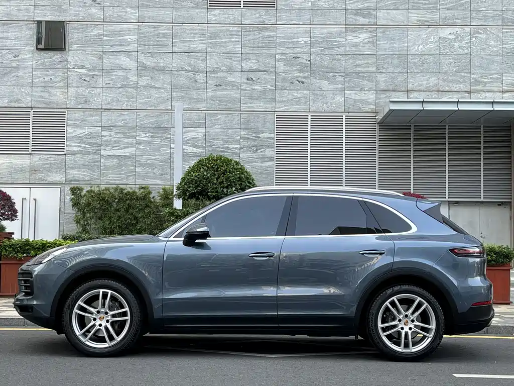 Cayenne 2019 Cayenne 3.0T купить на сайте DeffCars