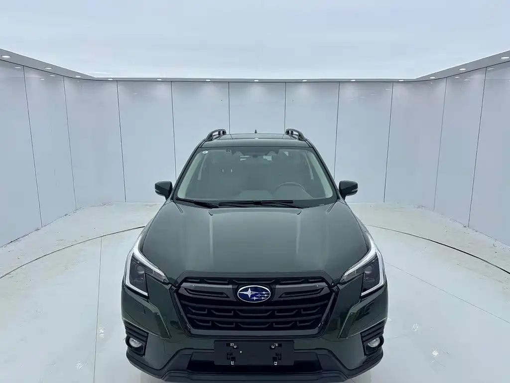 Forester 2022 2.0i AWD Deluxe Edition EyeSight купить на сайте DeffCars