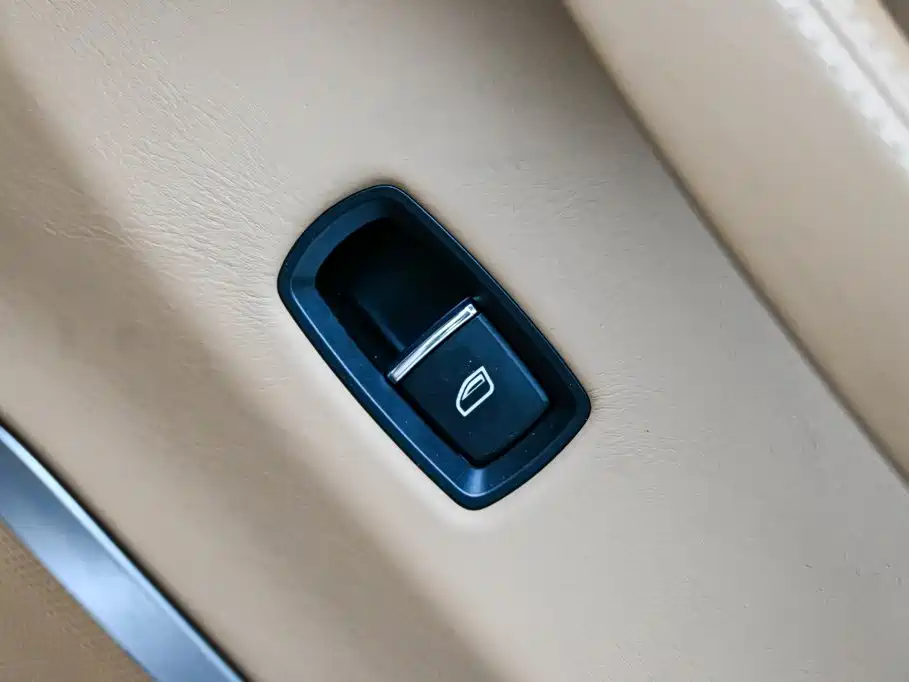 Panamera 2010 Panamera Turbo 4.8T купить на сайте DeffCars