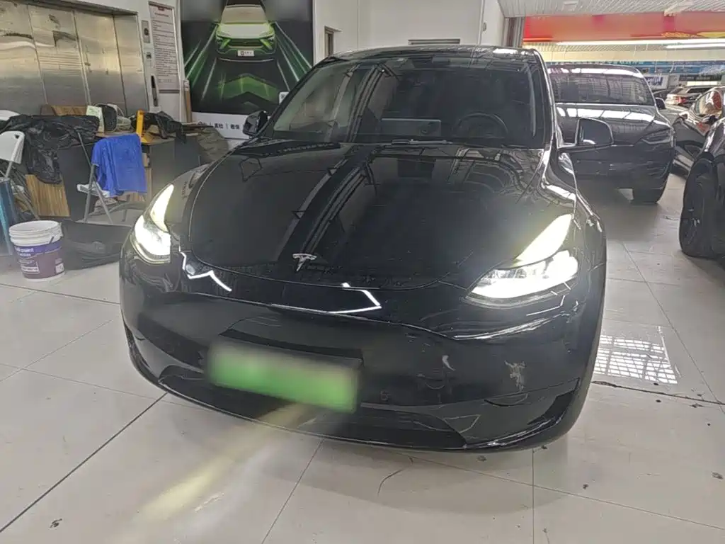 Model Y 2023 rear-wheel drive version купить на сайте DeffCars