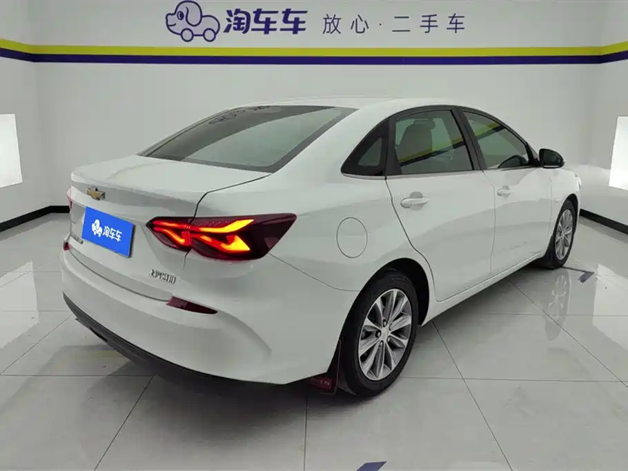 Cruze 2022 320 Automatic Sunroof Edition купить на сайте DeffCars