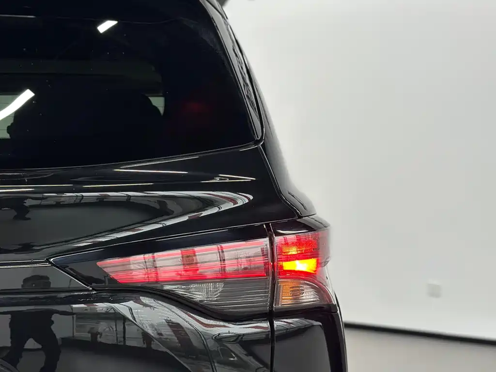 Grevia 2023 2.5L Hybrid Comfort Edition купить на сайте DeffCars
