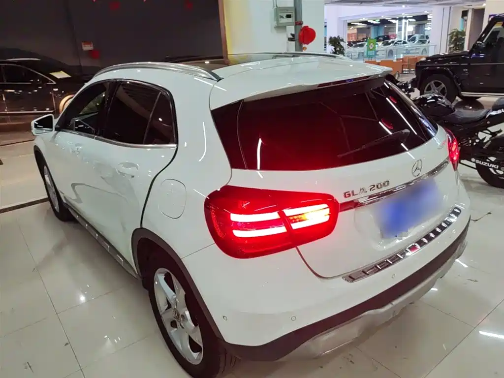Mercedes-Benz GLA 2018 GLA 200 Dynamic купить на сайте DeffCars