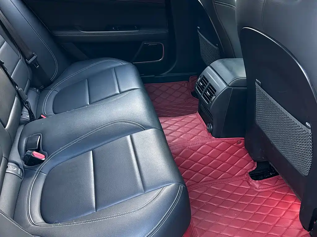 Jaguar XEL 2020 2.0T 200PS R-DYNAMIC S Enterprising Sport Edition купить на сайте DeffCars