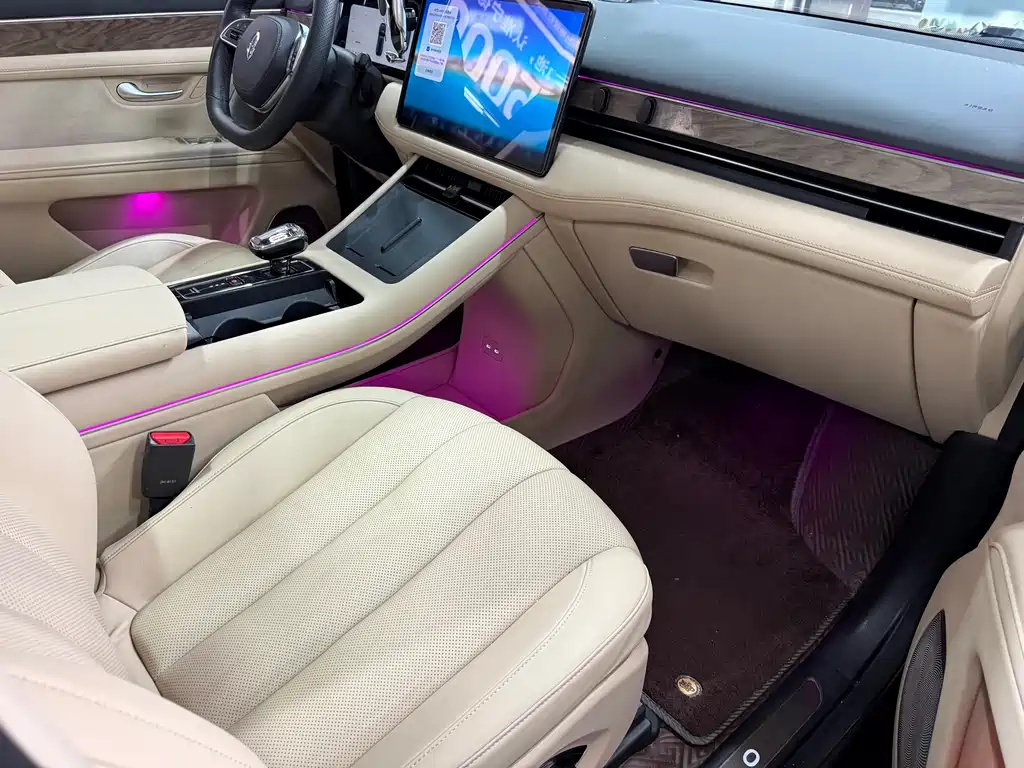 Wenjie M7 2022 1.5T four-wheel drive luxury version купить на сайте DeffCars