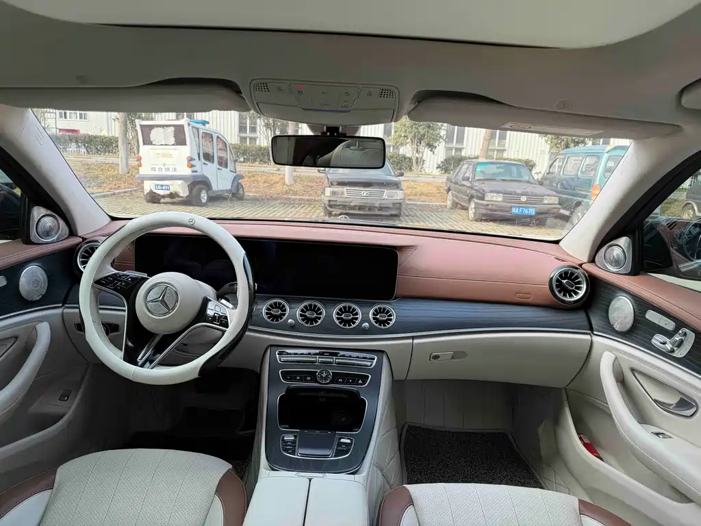 Mercedes-Benz E-Class 2023 E 300 L Fashion купить на сайте DeffCars
