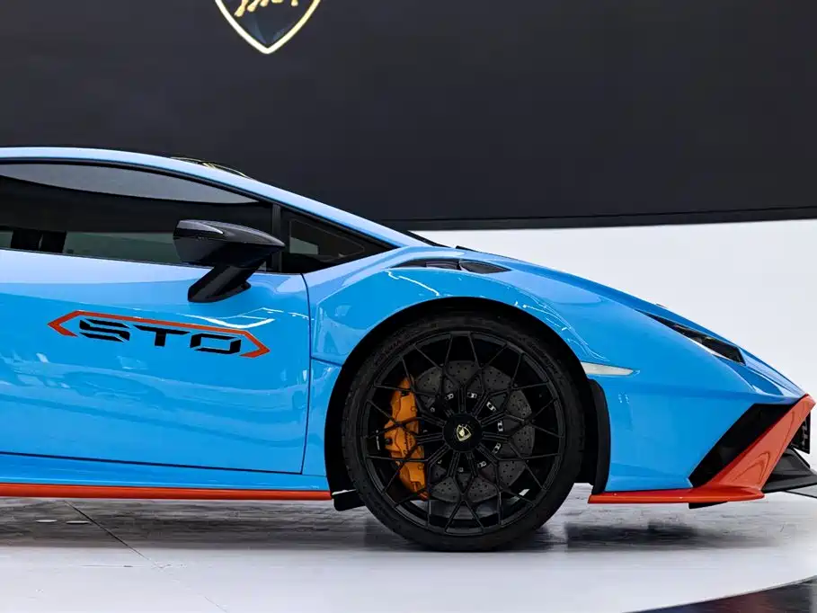 Huracán 2021 Huracán STO купить на сайте DeffCars