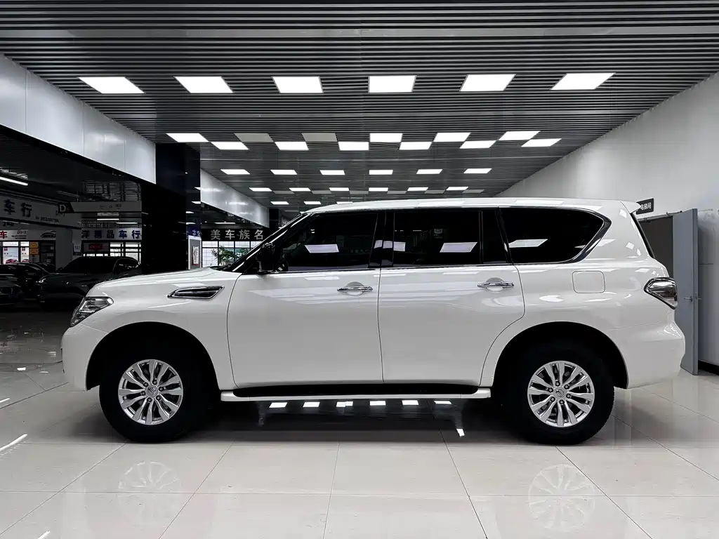 Patrol 2018 4.0L LinkedIn model купить на сайте DeffCars