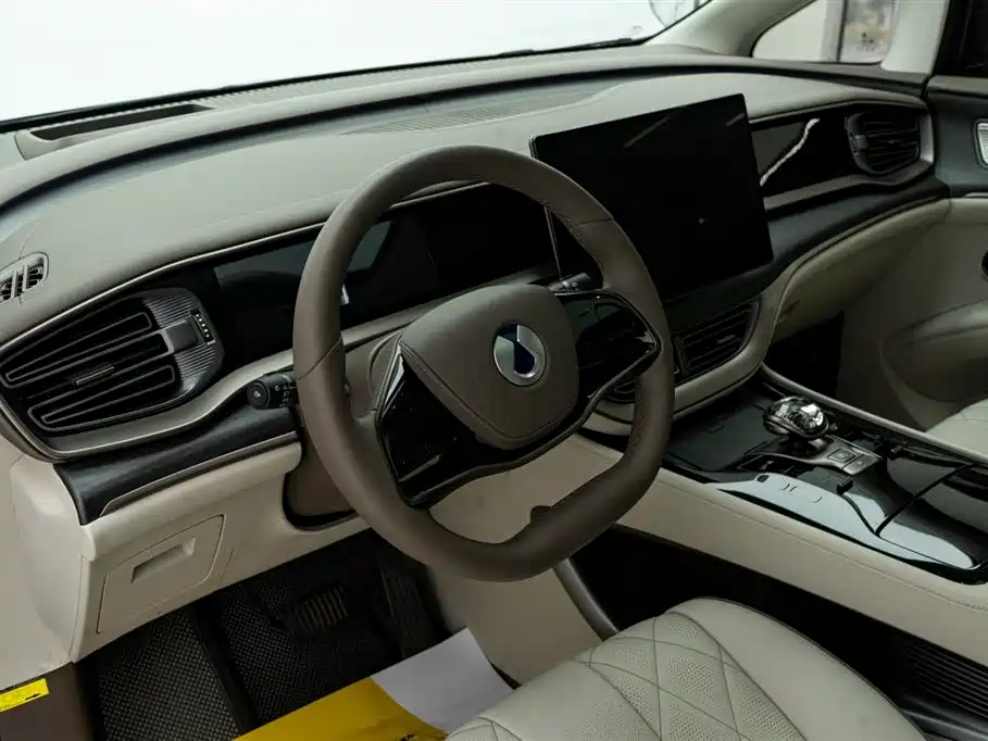 Denza D9 2022 EV 600 four-wheel drive flagship model купить на сайте DeffCars