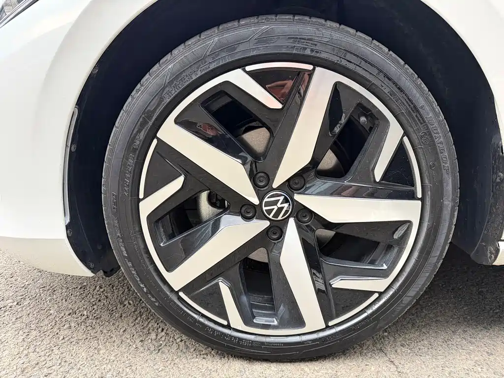 Lingdu 2023 Lingdu L 280TSI DSG Hot Edition купить на сайте DeffCars