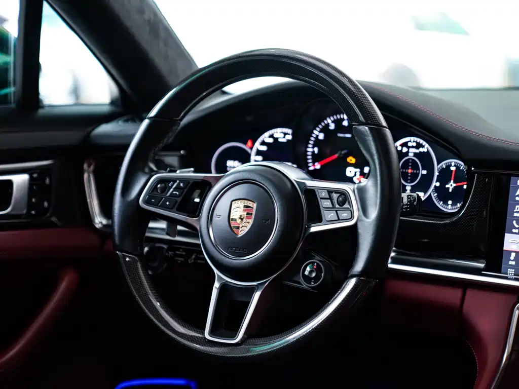 Panamera 2019 Panamera Executive Extended Edition 2.9T купить на сайте DeffCars