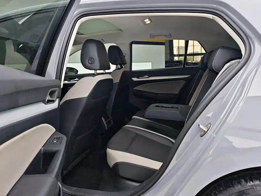 Golf 2021 280TSI DSG Pro купить на сайте DeffCars
