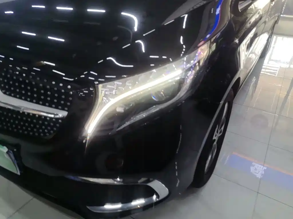 Mercedes V-Class 2021 V 260 L long wheelbase premium version купить на сайте DeffCars