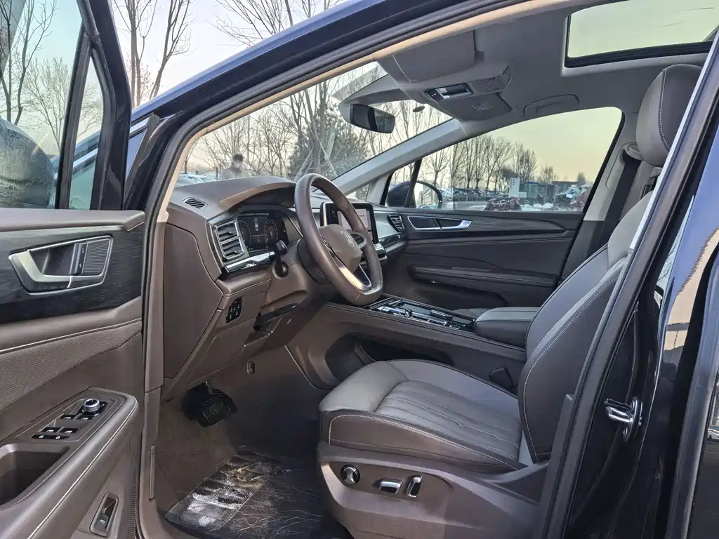 Weiran 2024 330TSI Deluxe Edition купить на сайте DeffCars