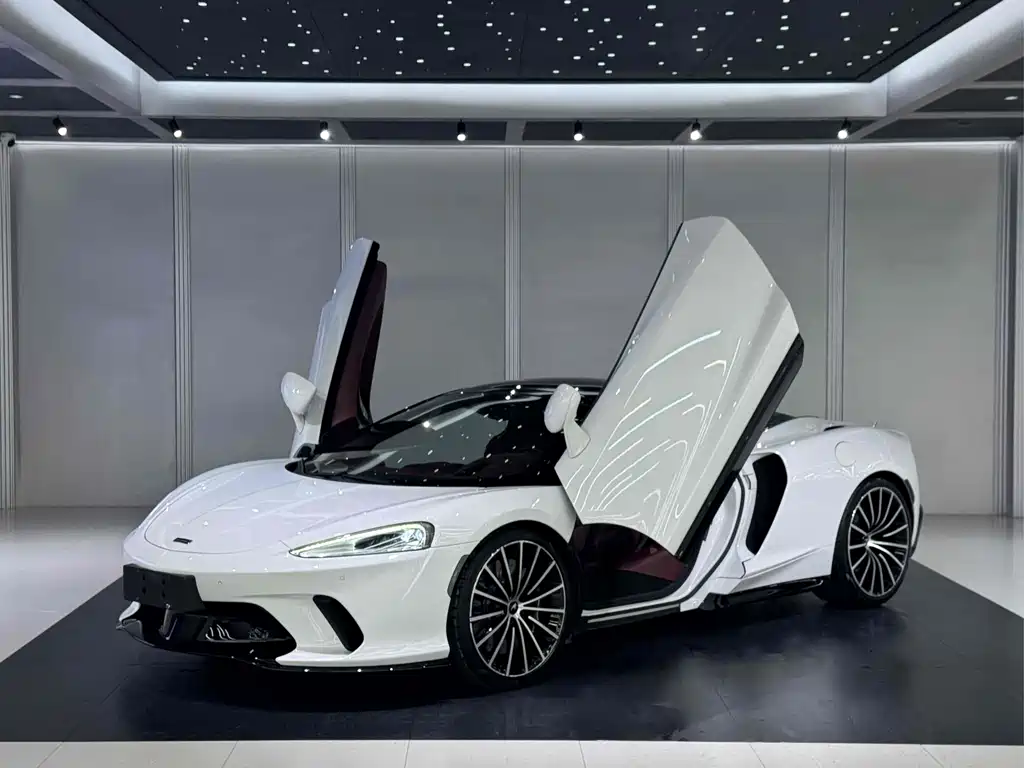McLaren GT 2023 4.0T standard model купить на сайте DeffCars