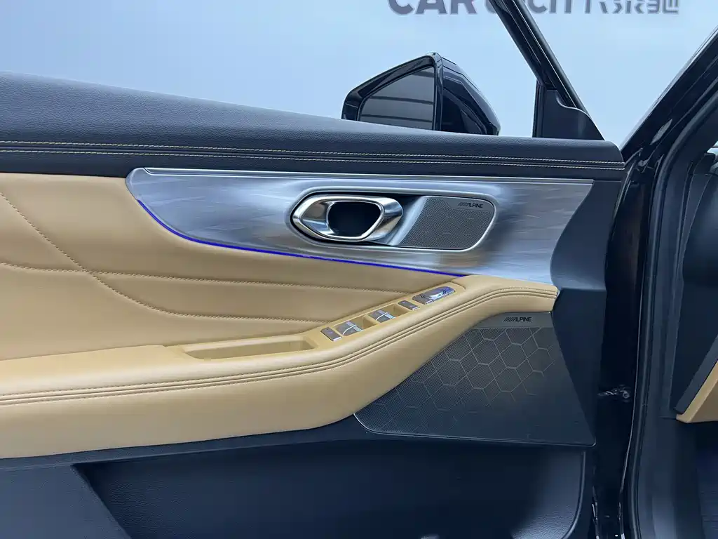 Trumpchi GS8 2024 Pilot Series 2.0TGDI four-wheel drive luxury smart connected version 7 seats купить на сайте DeffCars