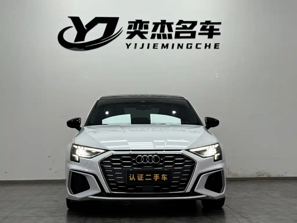 Audi A3 2021 Sportback 35 TFSI stylish and sporty купить на сайте DeffCars