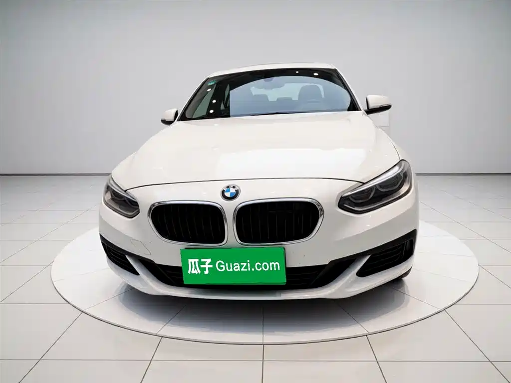 BMW 1 Series 2020 120i Fashion купить на сайте DeffCars