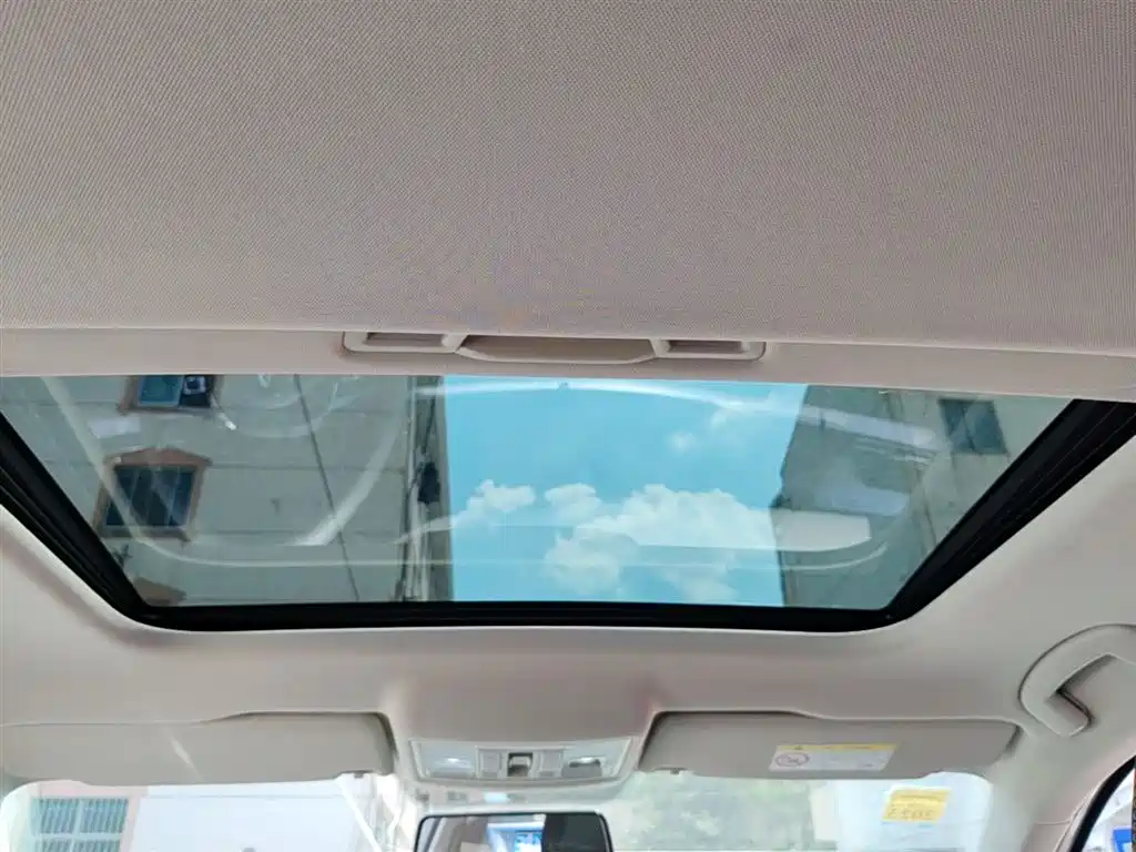 Lavida 2021 1.5L automatic comfort version купить на сайте DeffCars