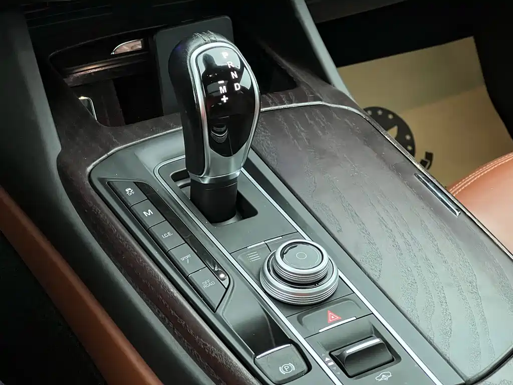 Levante 2016 3.0T standard model купить на сайте DeffCars