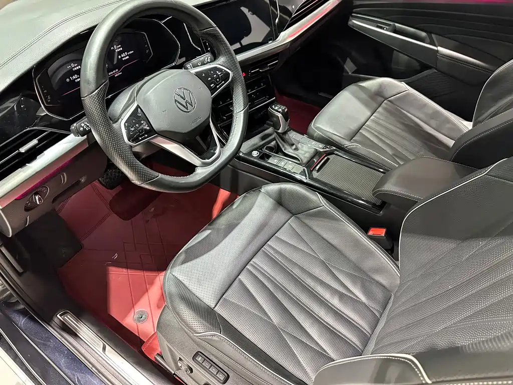 Passat 2023 380TSI Deluxe Edition купить на сайте DeffCars