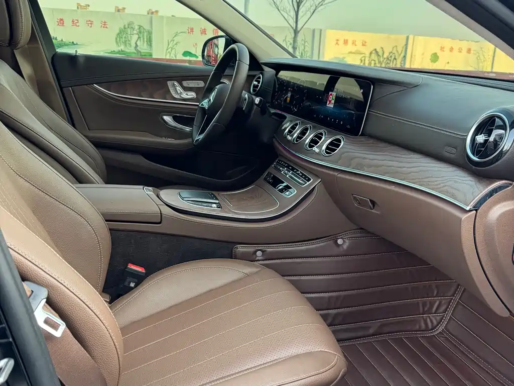Mercedes-Benz E-Class 2023 E 300 L Fashion купить на сайте DeffCars