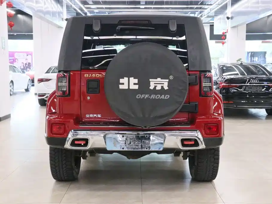 Beijing BJ40 2018 Plus 2.3T Automatic 4WD Flagship Edition China V купить на сайте DeffCars