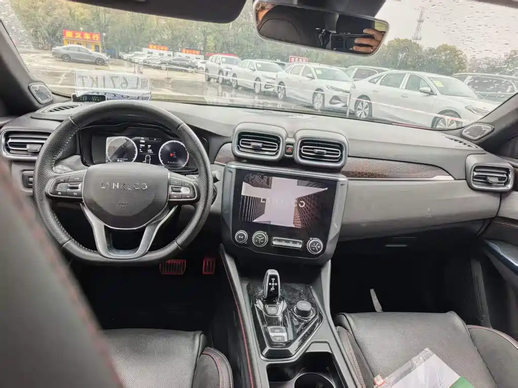 Lynk & Co 03 2018 1.5TD DCT Jin Pro Edition National V купить на сайте DeffCars