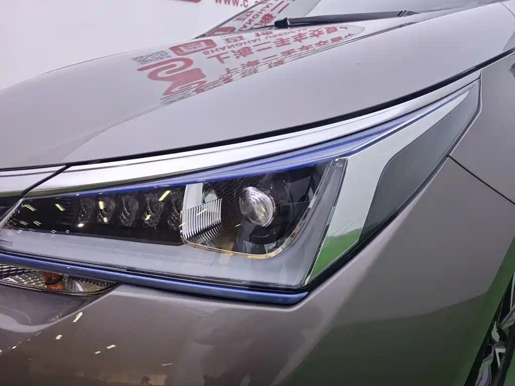 Corolla Dual Engine E+ 2019 1.8L E-CVT Deluxe Edition купить на сайте DeffCars