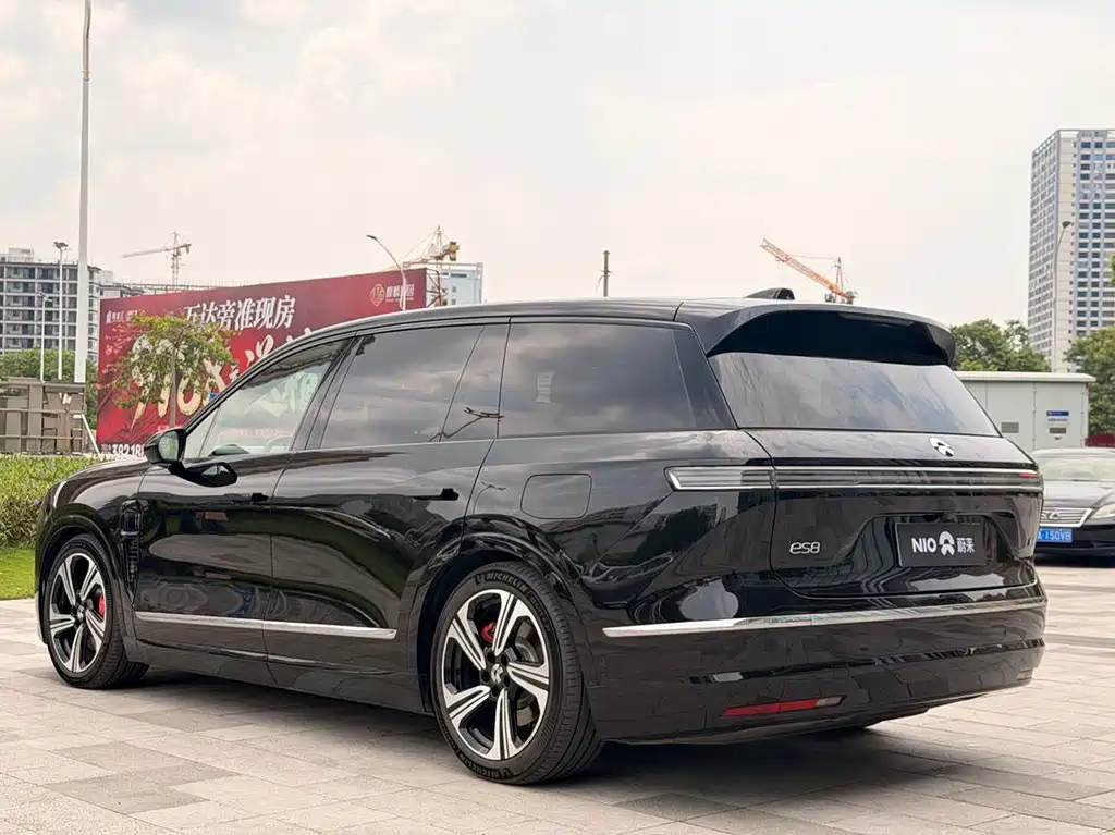 NIO ES8 2026 Six-seater Executive Deluxe Edition купить на сайте DeffCars