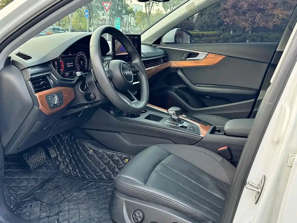 Audi A4L 2020 40 TFSI luxury and elegant model купить на сайте DeffCars